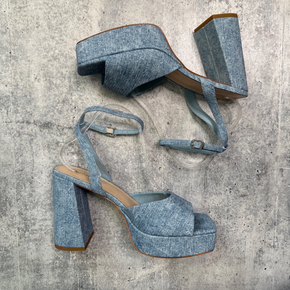 Modatope Cleo Platform Sandals 9.5